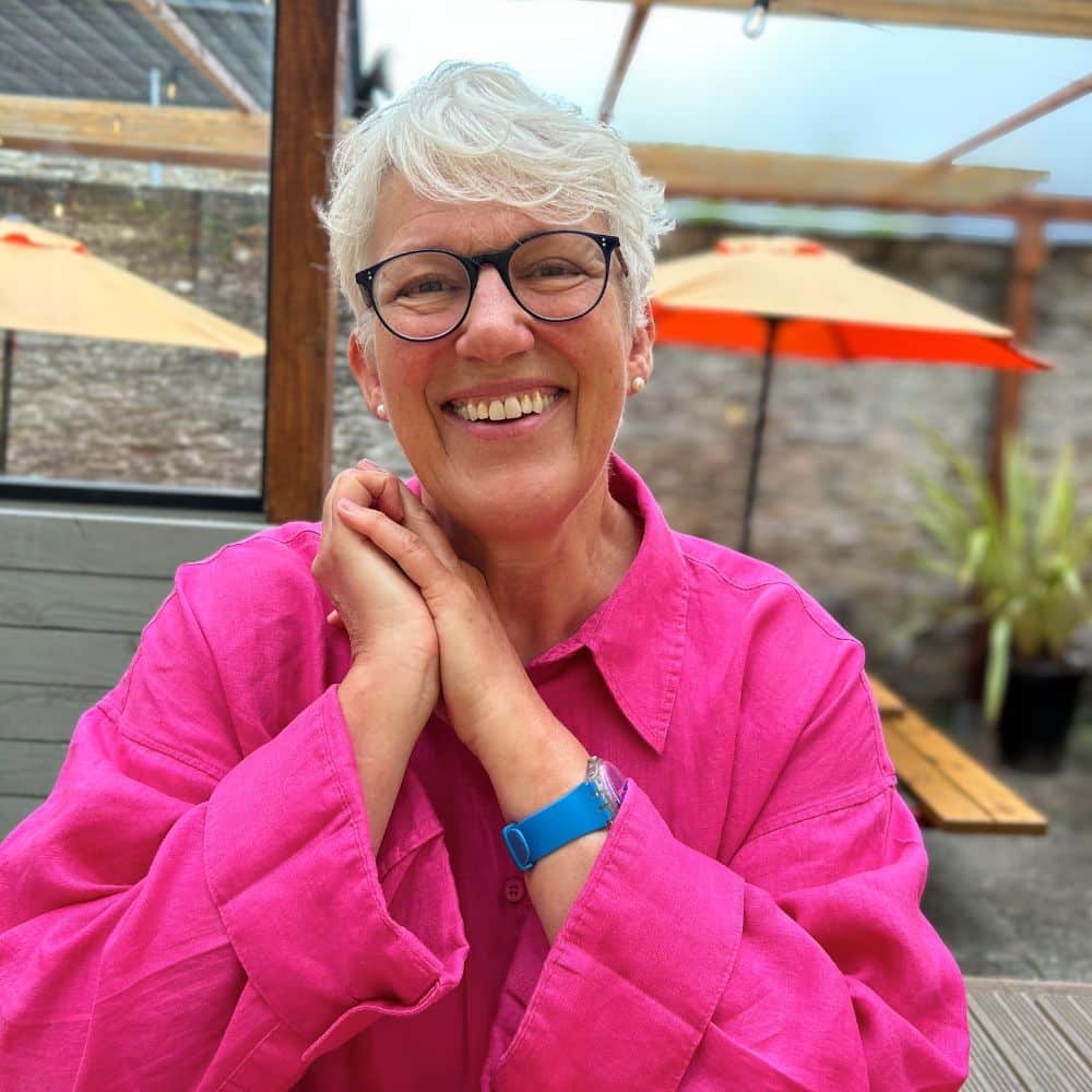 Sue Durrans Circle hosts profile pic v3